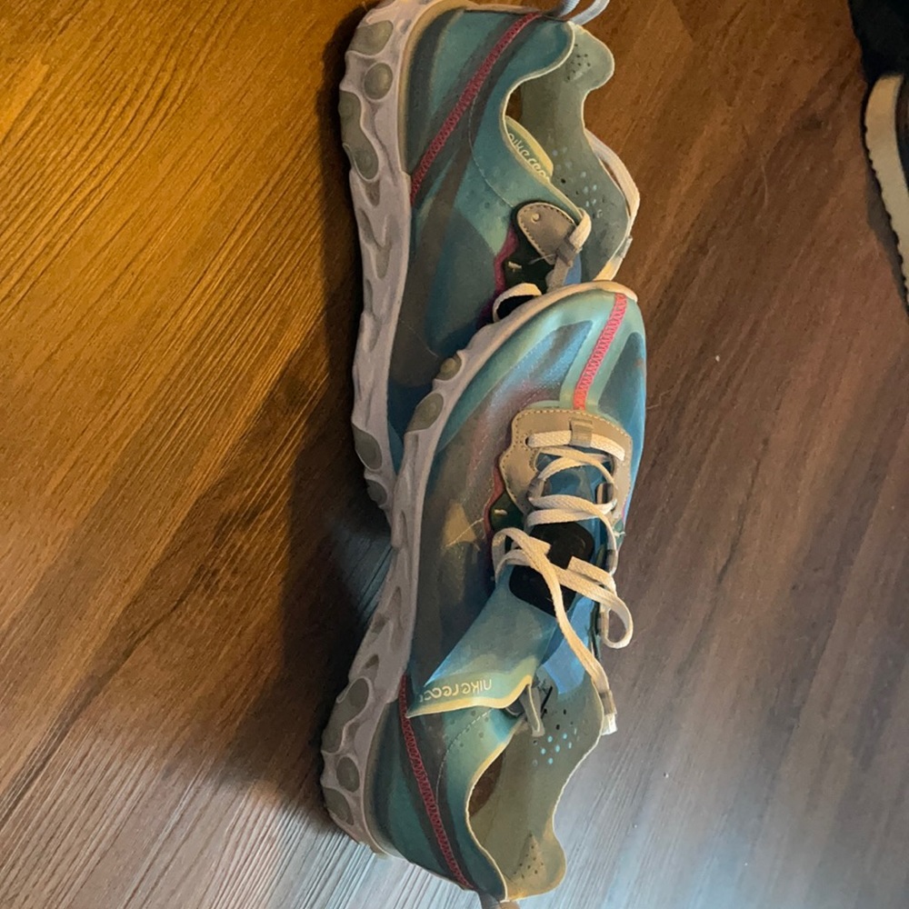 Nike React Sneakers